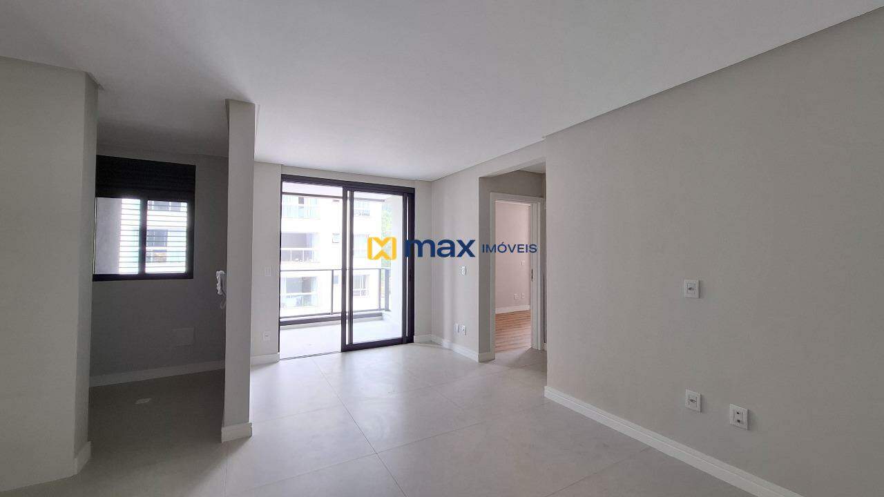 Apartamento à venda no Centro: Living integrado