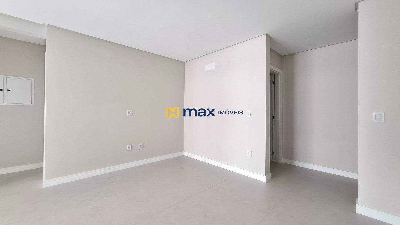 Apartamento à venda no Centro: Living integrado
