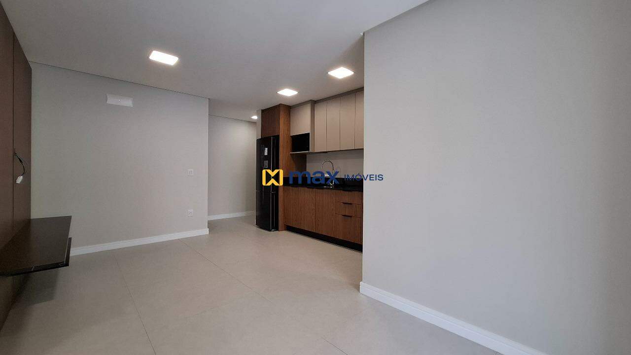 Apartamento à venda no Centro: Living integrado