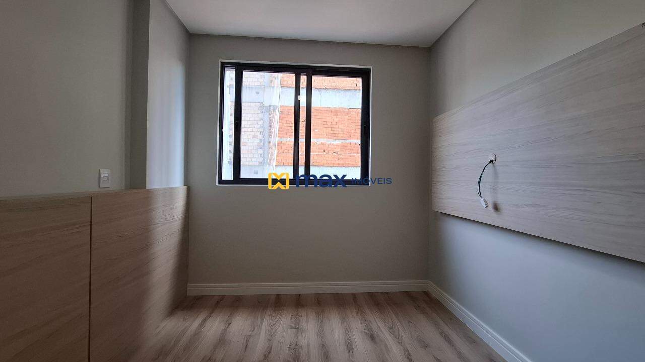 Apartamento à venda no Centro: Suíte