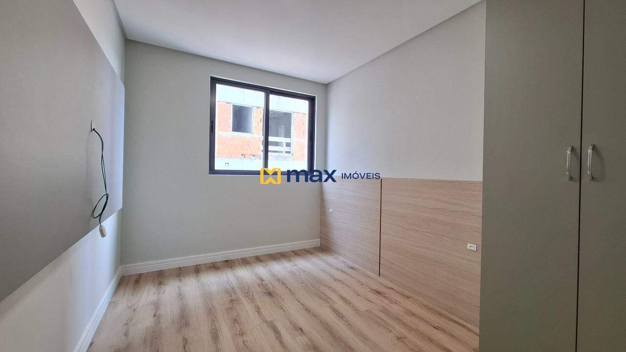 Apartamento à venda no Centro: Suíte 2