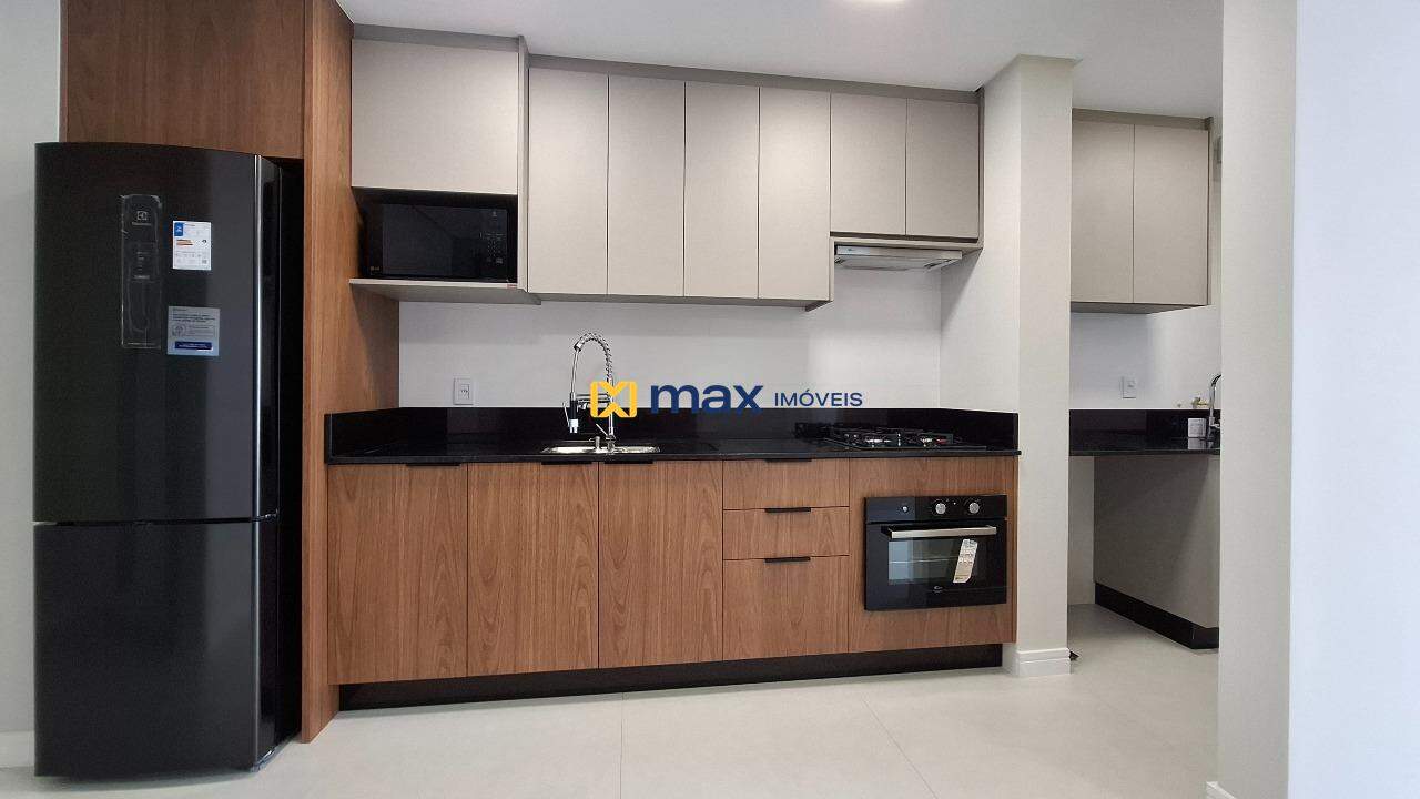 Apartamento à venda no Centro: Living integrado