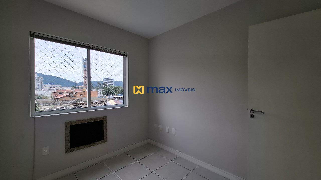 Apartamento para aluguel no Carvalho: Quarto 1