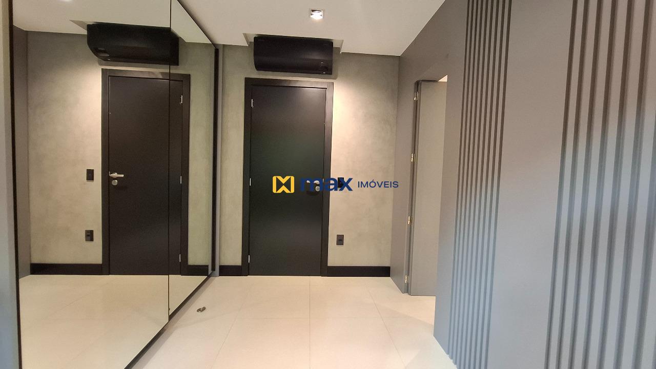 Apartamento à venda no Cabeçudas: Suíte 1