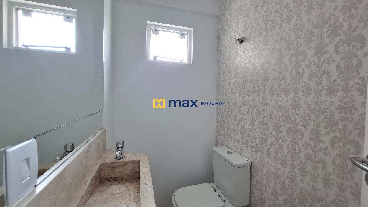 Apartamento à venda no Cabeçudas: Lavabo