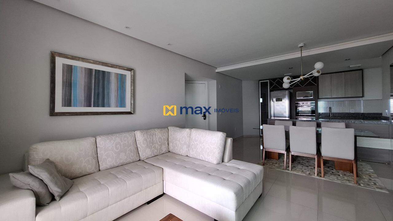 Apartamento à venda no Cabeçudas: Living integrado