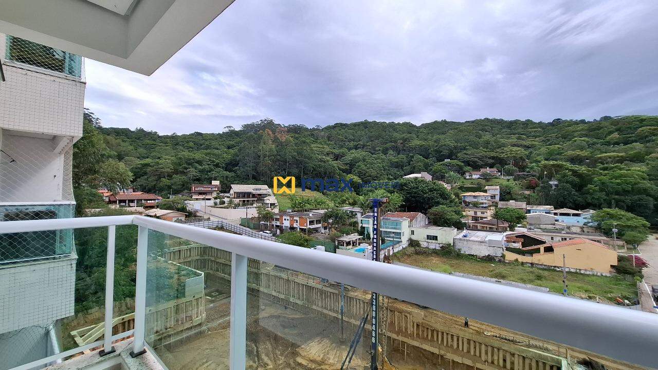 Apartamento à venda no Cabeçudas: Sacada suíte 1