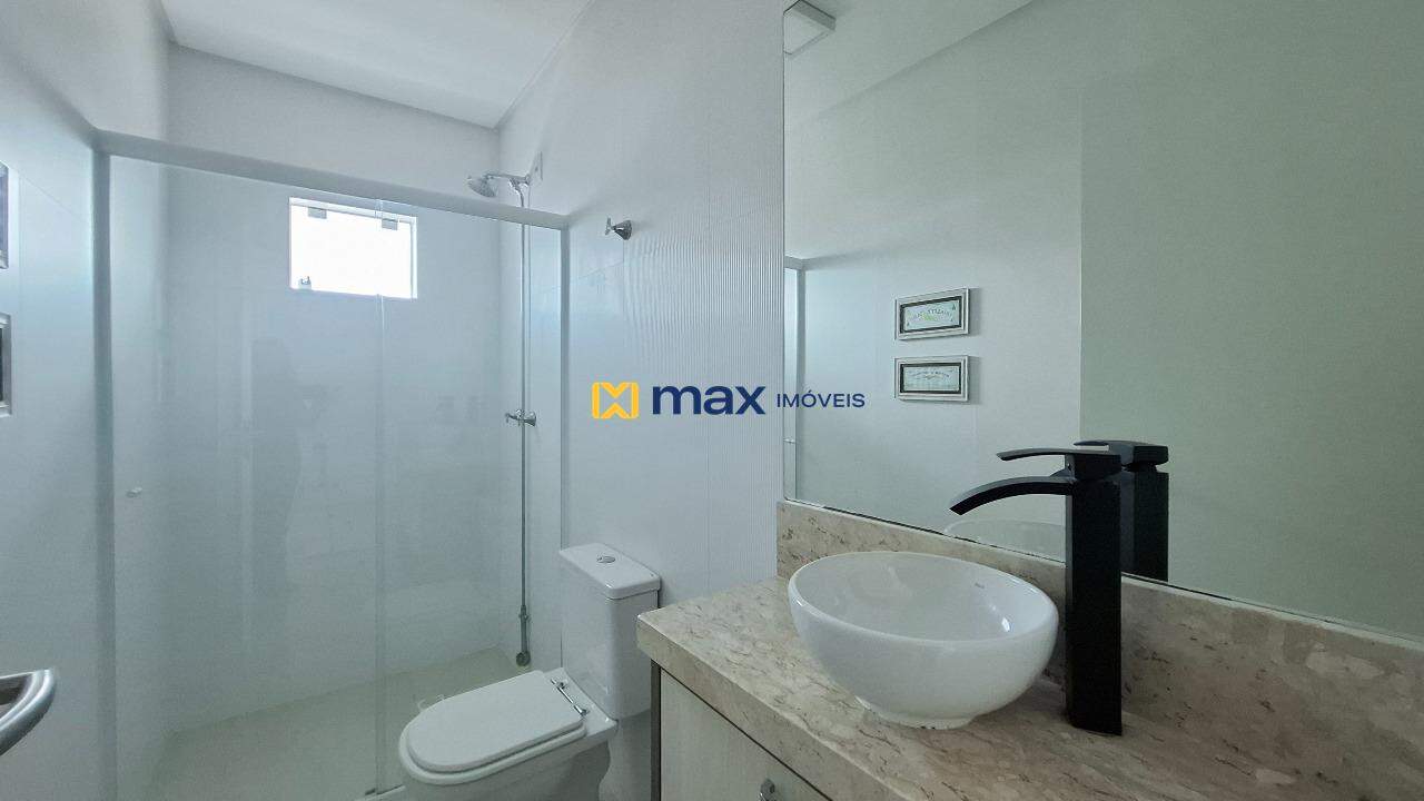 Apartamento à venda no Cabeçudas: Banheiro suíte 1