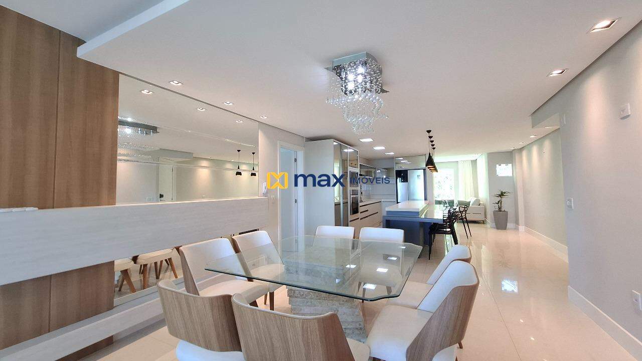 Apartamento à venda no Cabeçudas: Living integrado