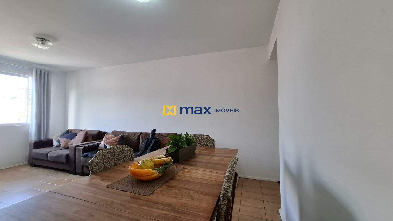Apartamento à venda no Fazenda: Living integrado
