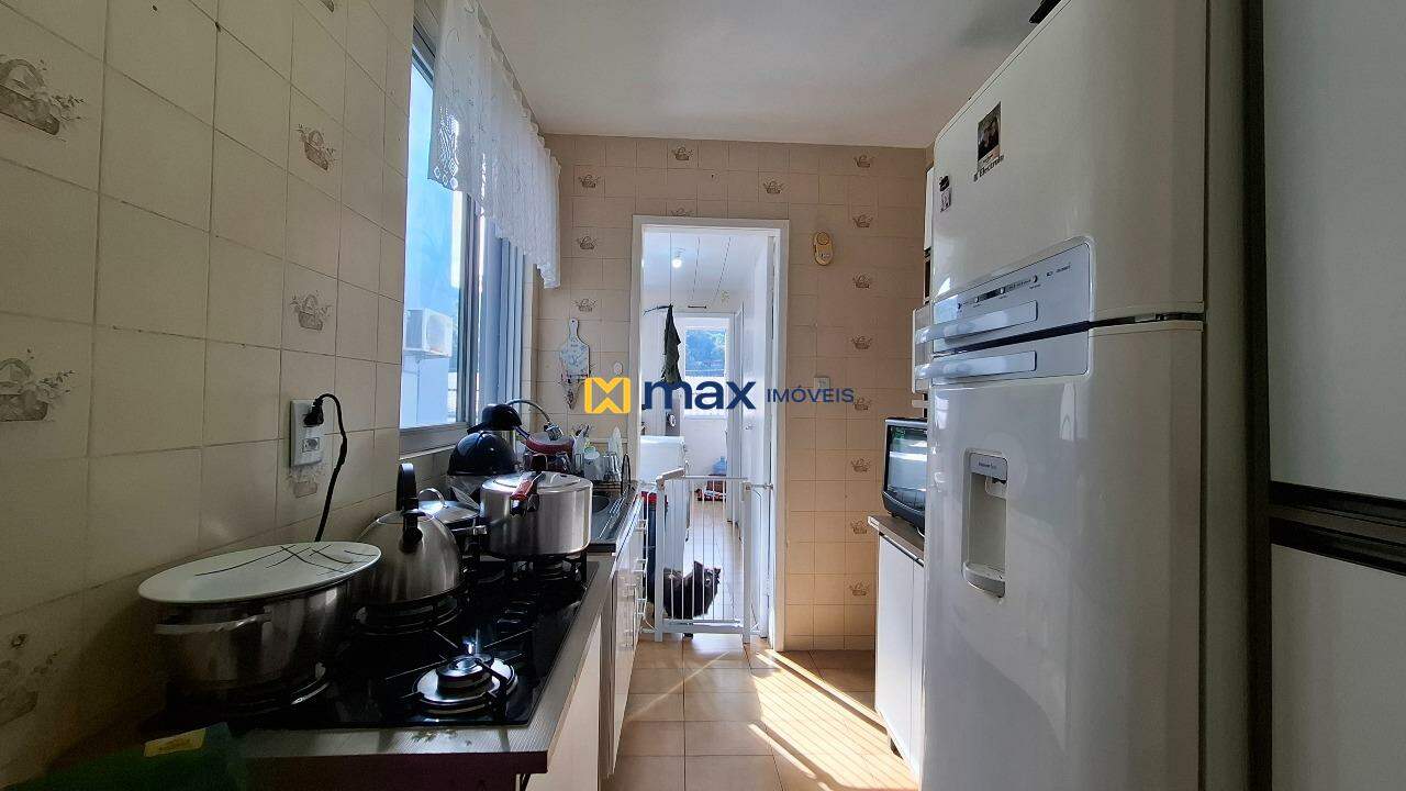 Apartamento à venda no Fazenda: Cozinha