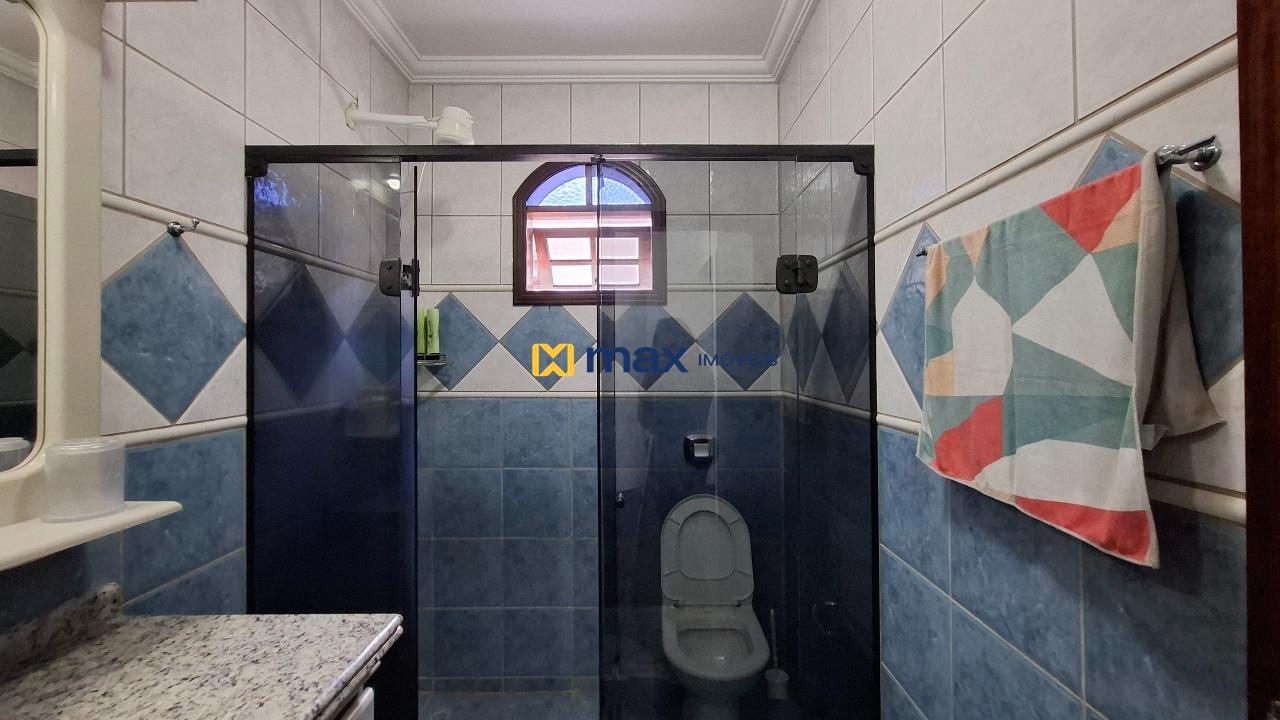 Casa à venda no Fazendinha: Banheiro social 2