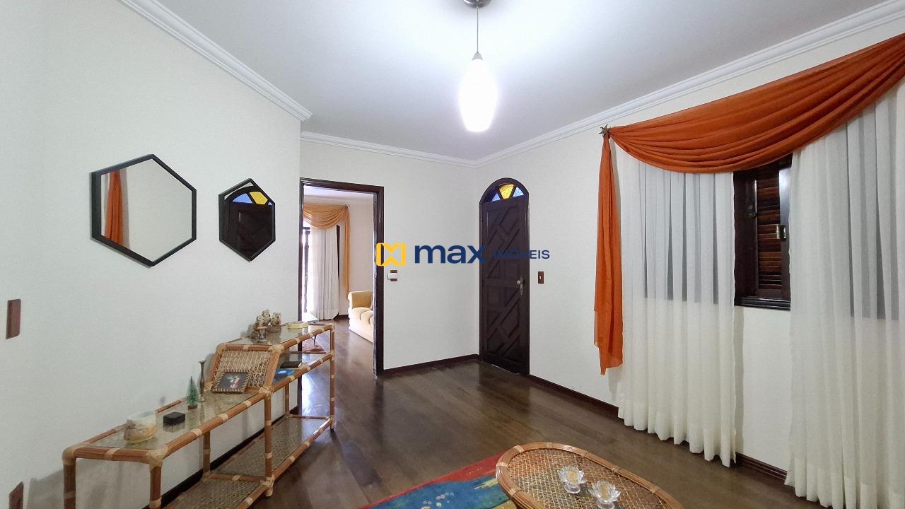 Casa à venda no Fazendinha: Corredor