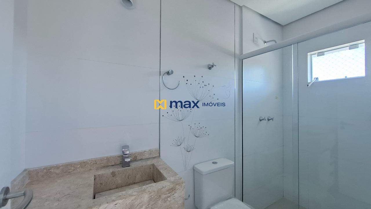 Apartamento à venda no Cabeçudas: Banheiro suíte 2