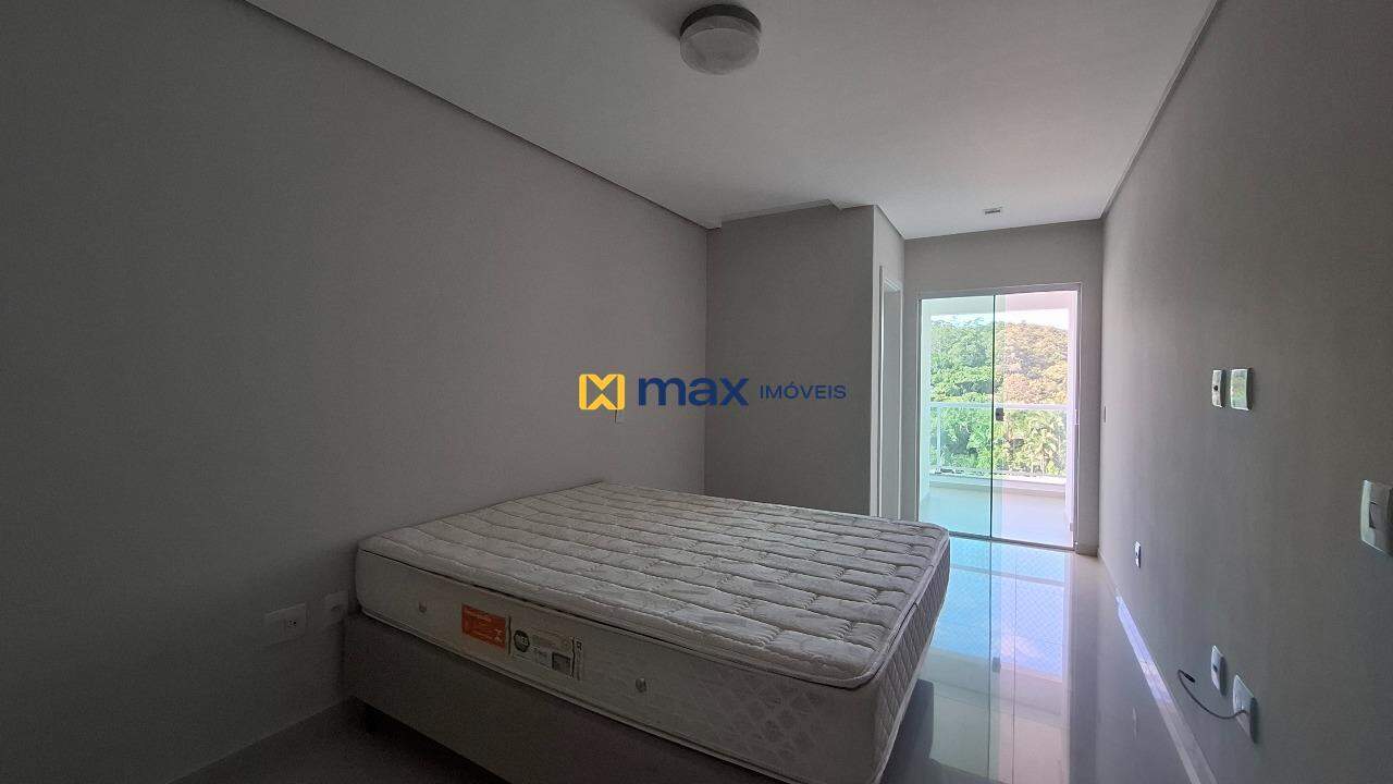 Apartamento à venda no Cabeçudas: Suíte 2