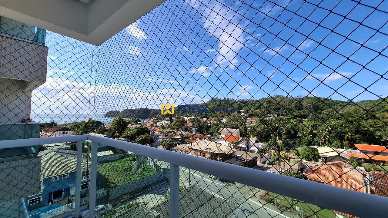 Apartamento à venda no Cabeçudas: Sacada suíte 2