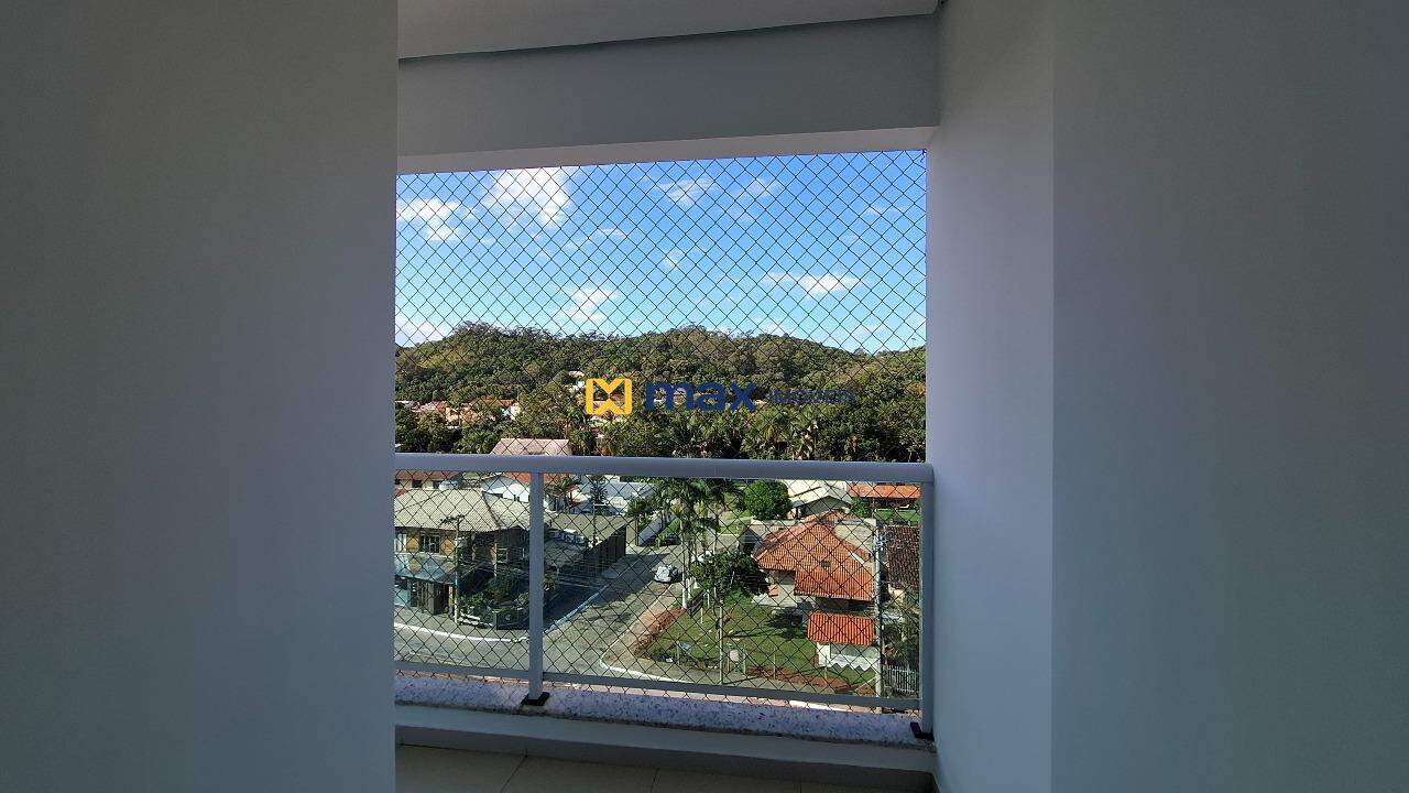 Apartamento à venda no Cabeçudas: Sacada suíte 2