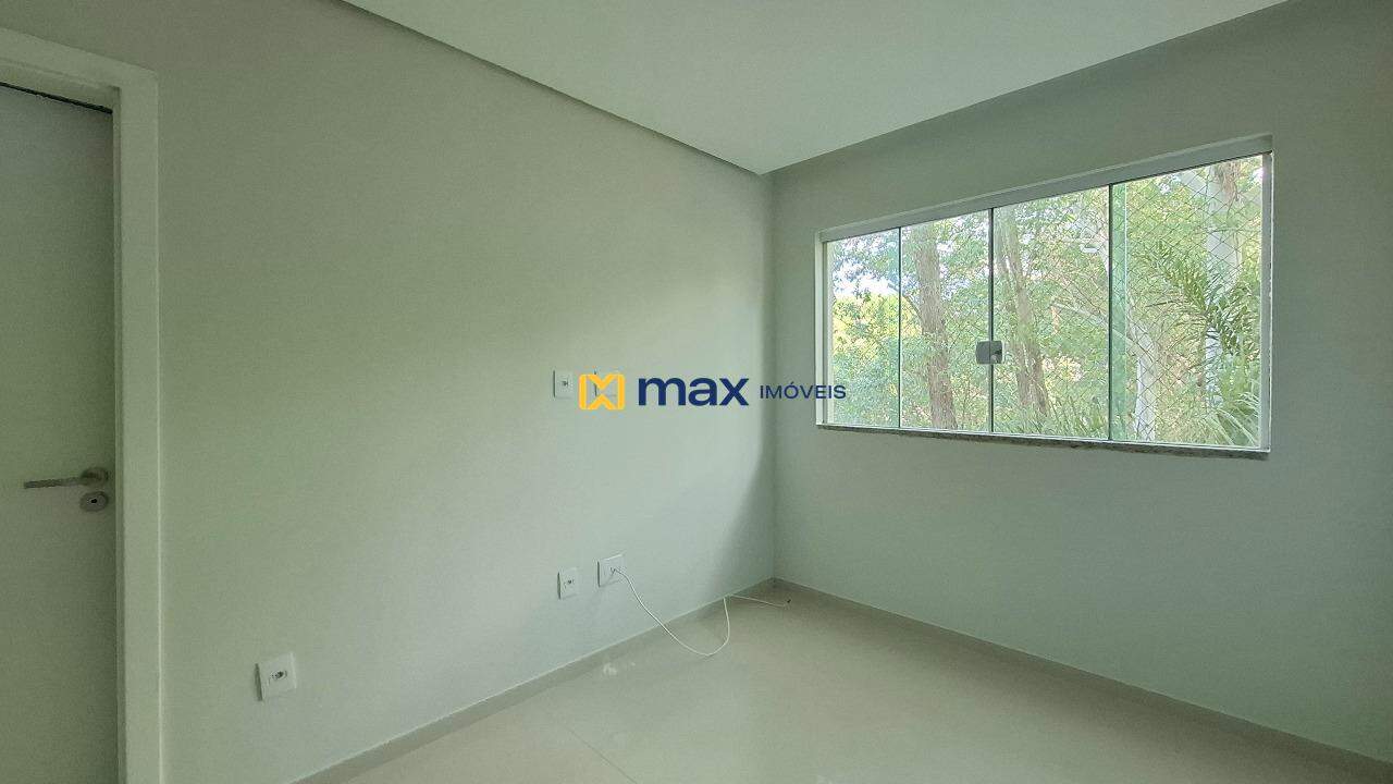 Apartamento à venda no Cabeçudas: Suíte 1