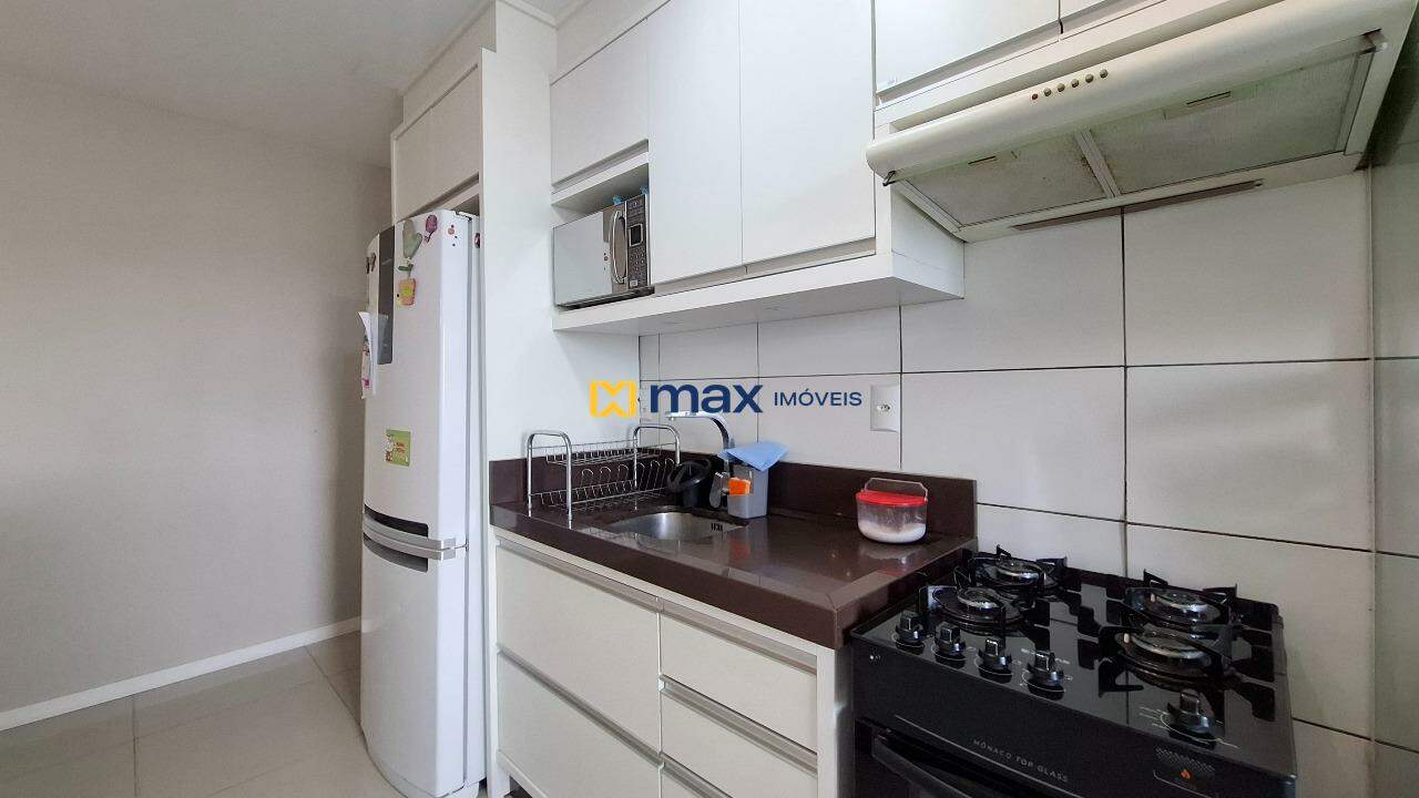 Apartamento à venda no Cidade Nova: Cozinha