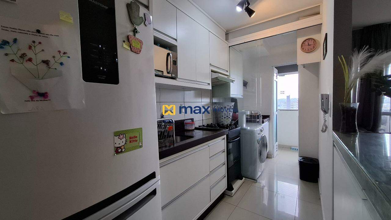 Apartamento à venda no Cidade Nova: Cozinha