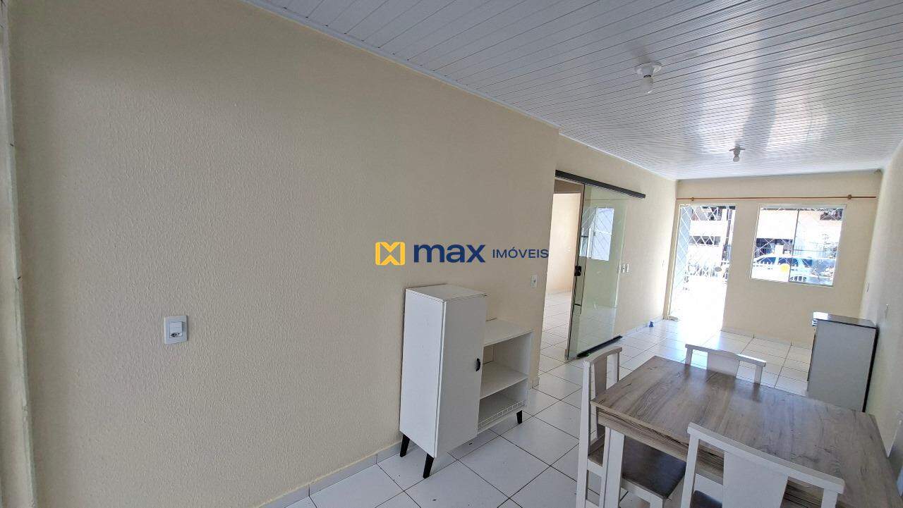 Casa para aluguel no Santa Regina: Sala de Estar/ Cozinha