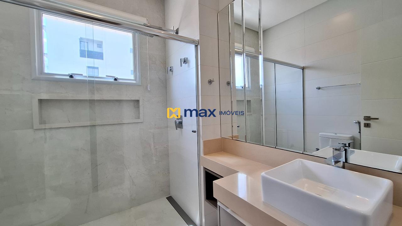 Apartamento para aluguel no Praia Brava: Banheiro suíte 1