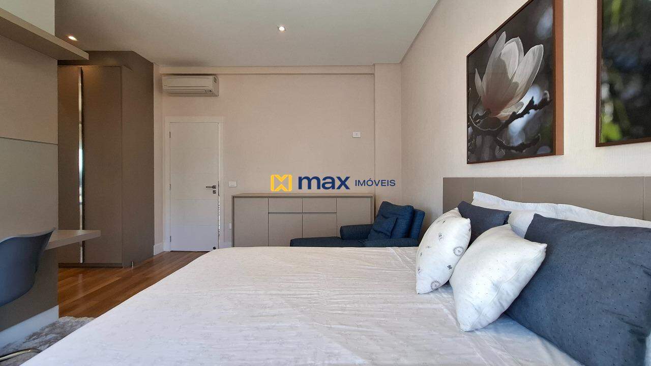 Apartamento para aluguel no Praia Brava: Suíte 1
