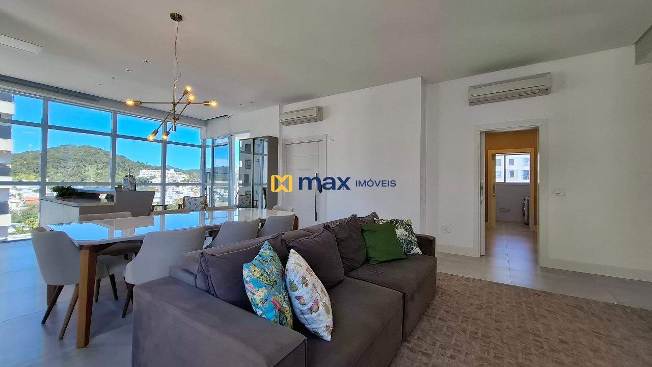 Apartamento para aluguel no Praia Brava: Living integrado