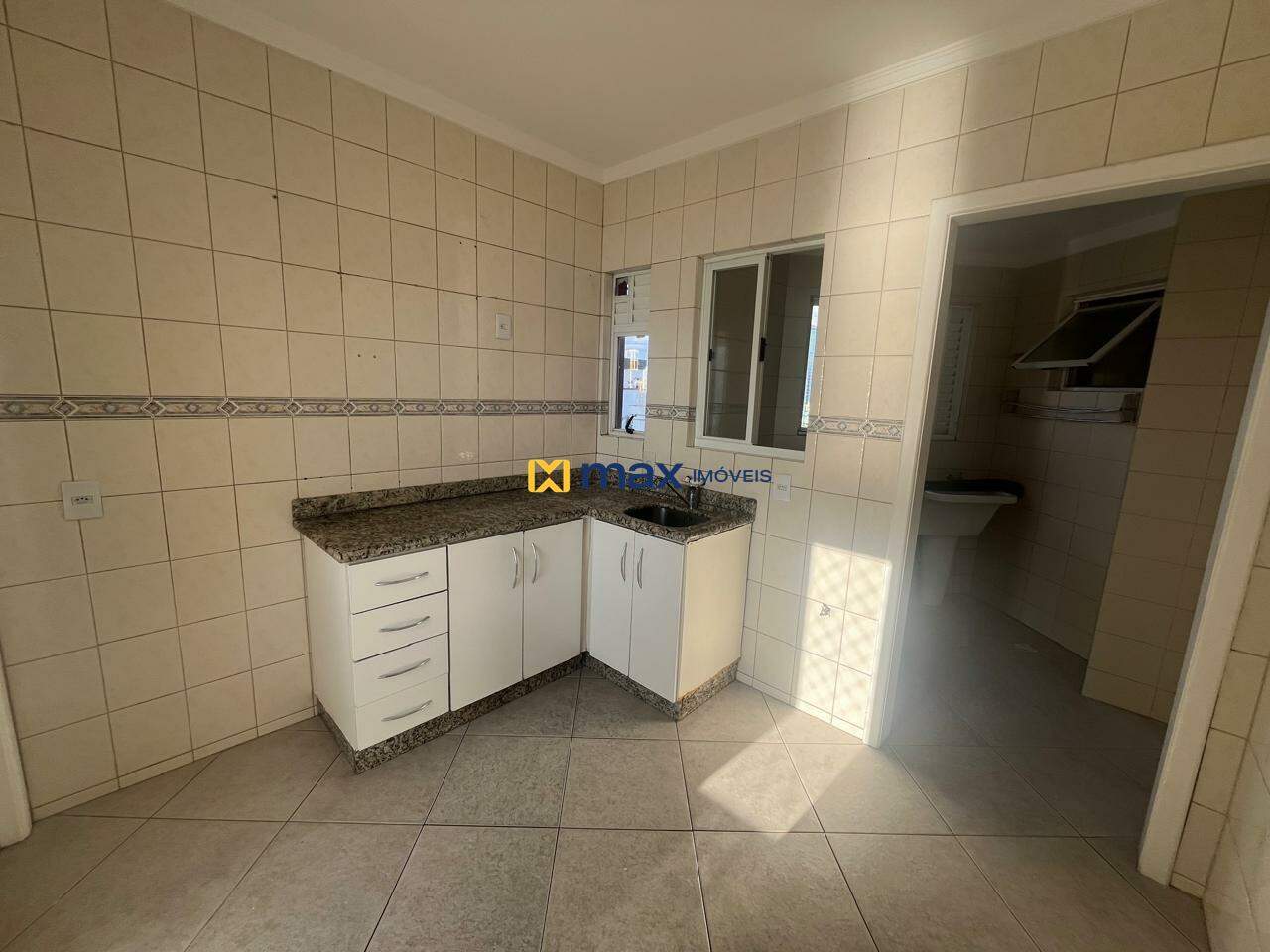 Apartamento para aluguel no Centro: 