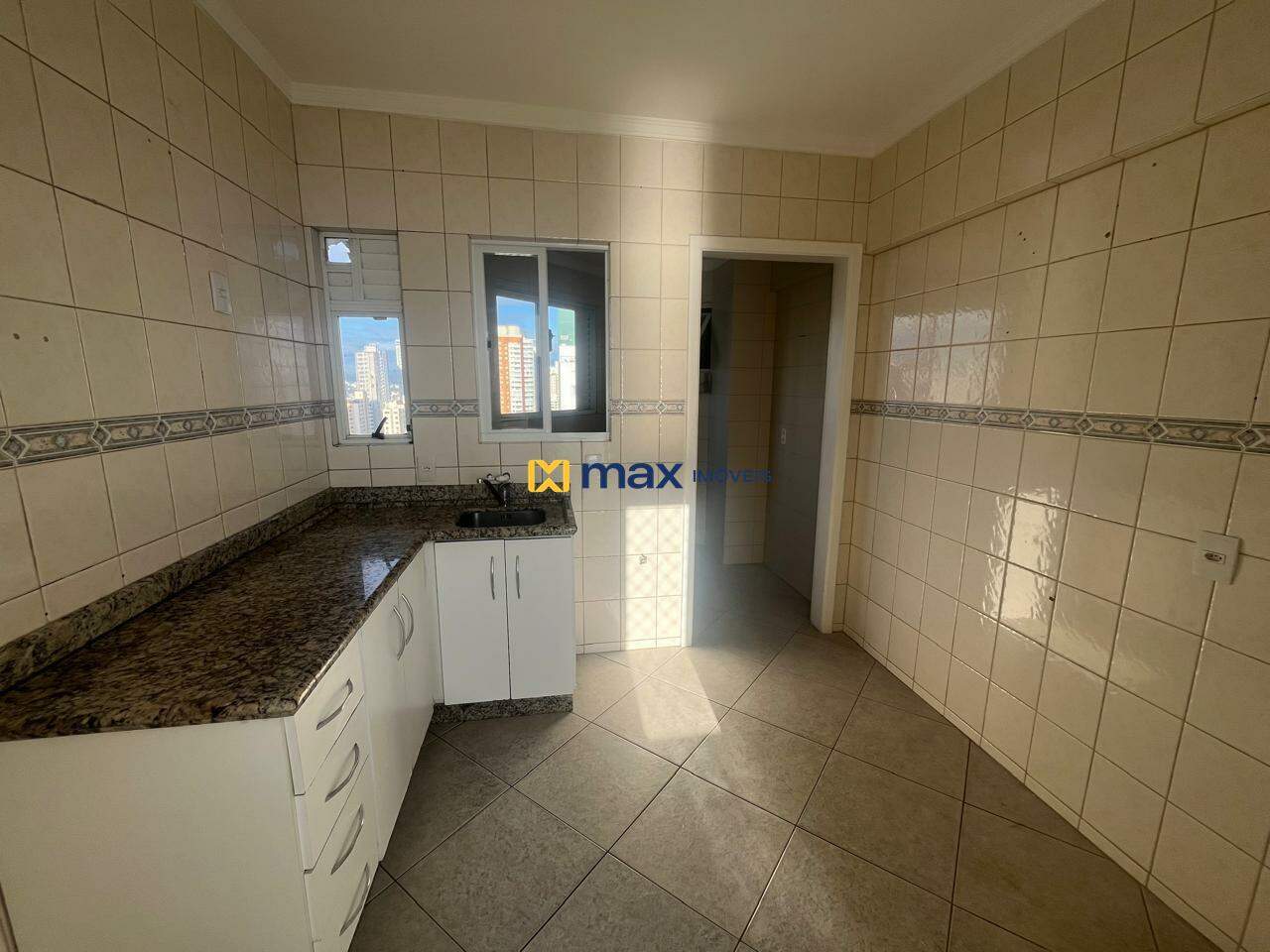 Apartamento para aluguel no Centro: 