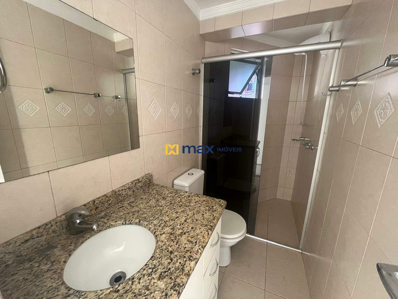 Apartamento para aluguel no Centro: 