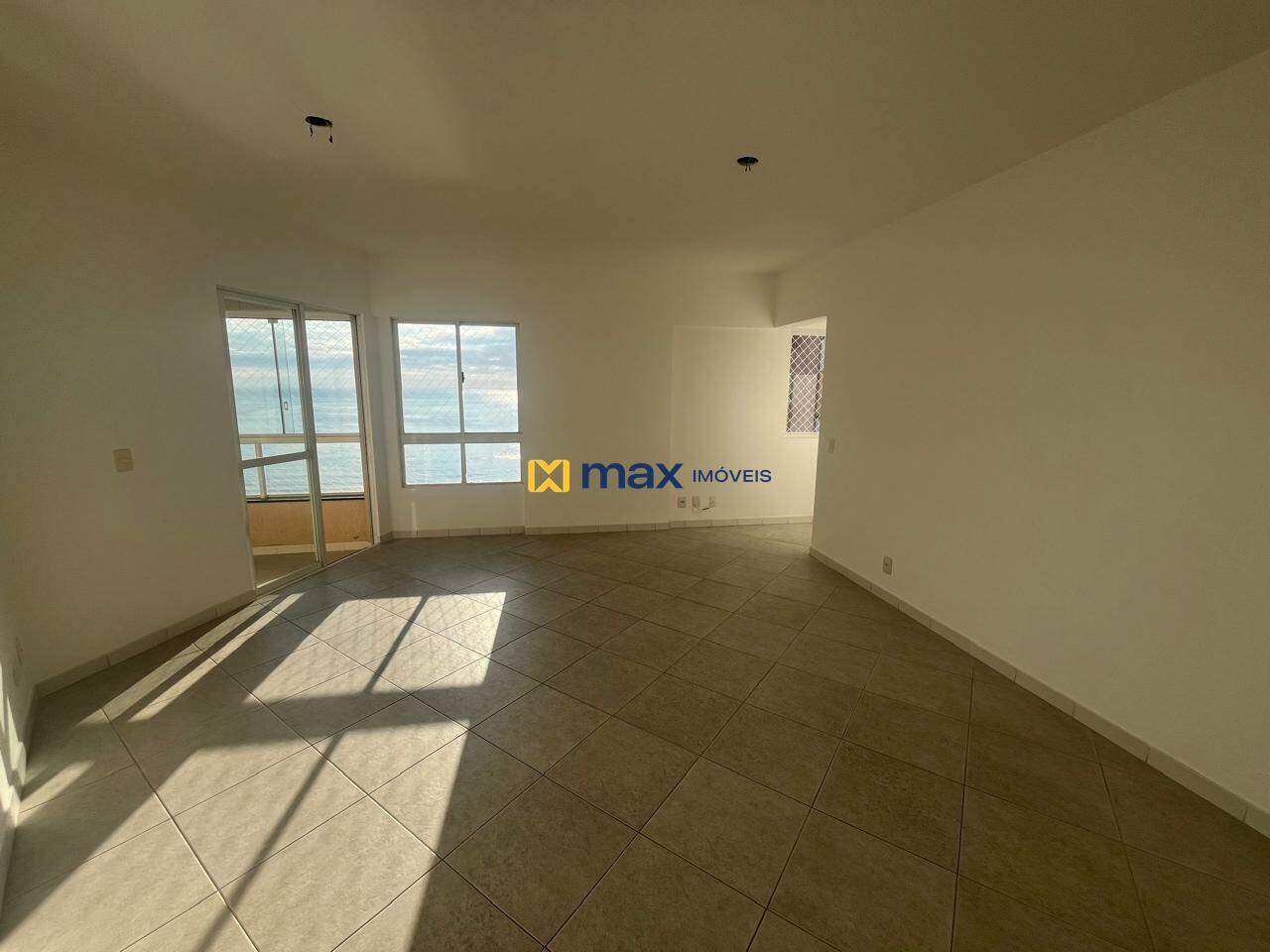 Apartamento para aluguel no Centro: 