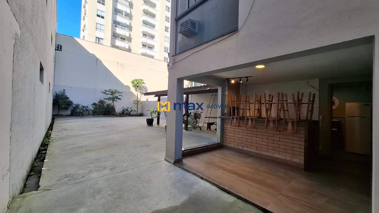 Sala para aluguel no São Judas: Área Externa