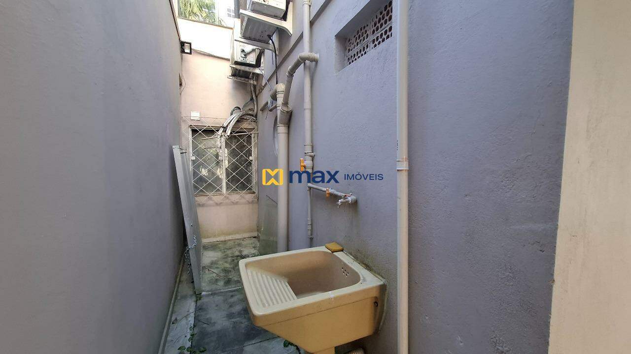 Sala para aluguel no São Judas: Lavanderia