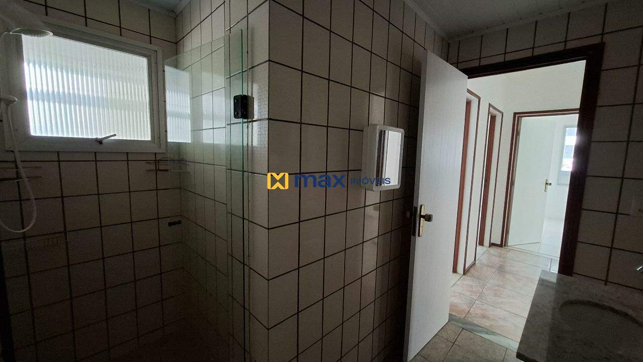 Apartamento para aluguel no Vila Operária: Banheiro Social