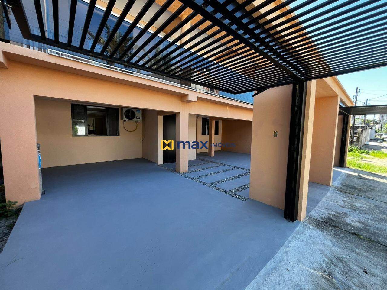 Casa à venda no Barra: 