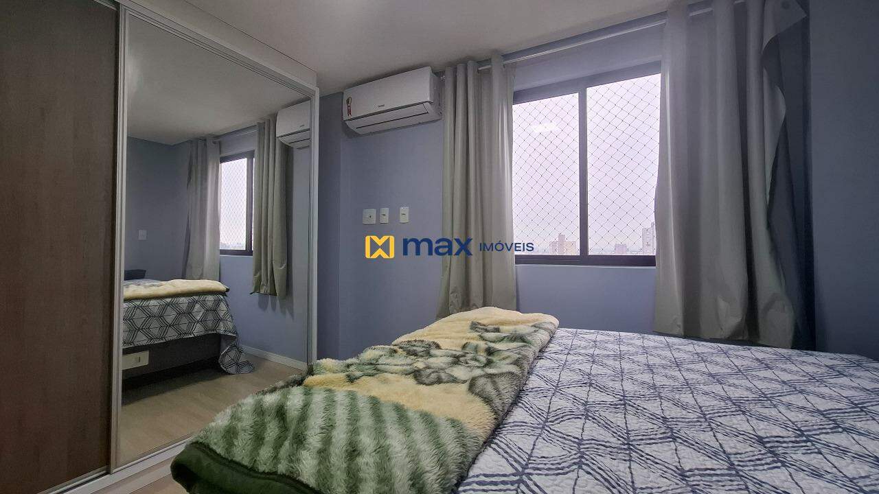 Apartamento à venda no Cordeiros: Suíte