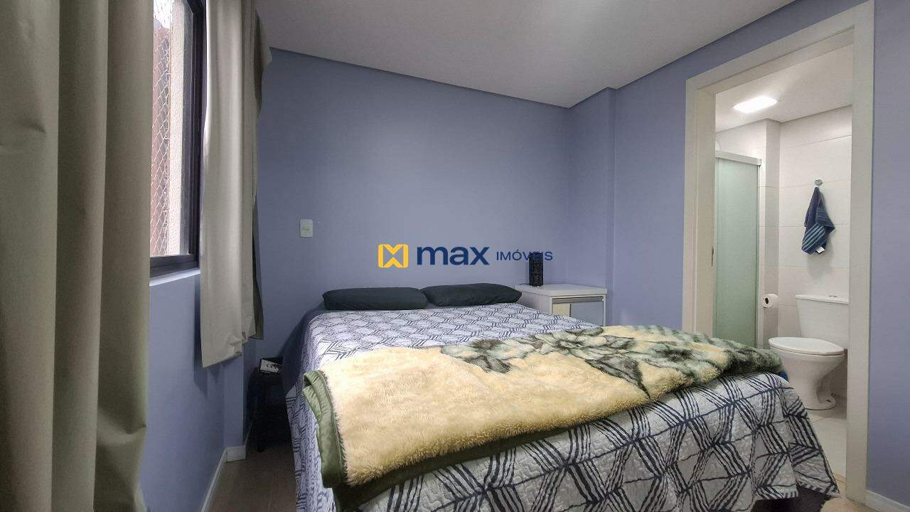 Apartamento à venda no Cordeiros: Suíte