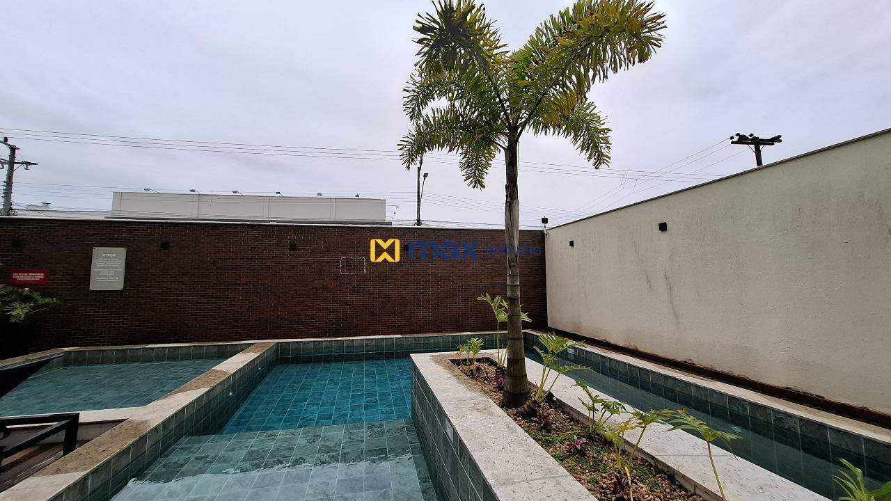 Apartamento à venda no São João: Piscina
