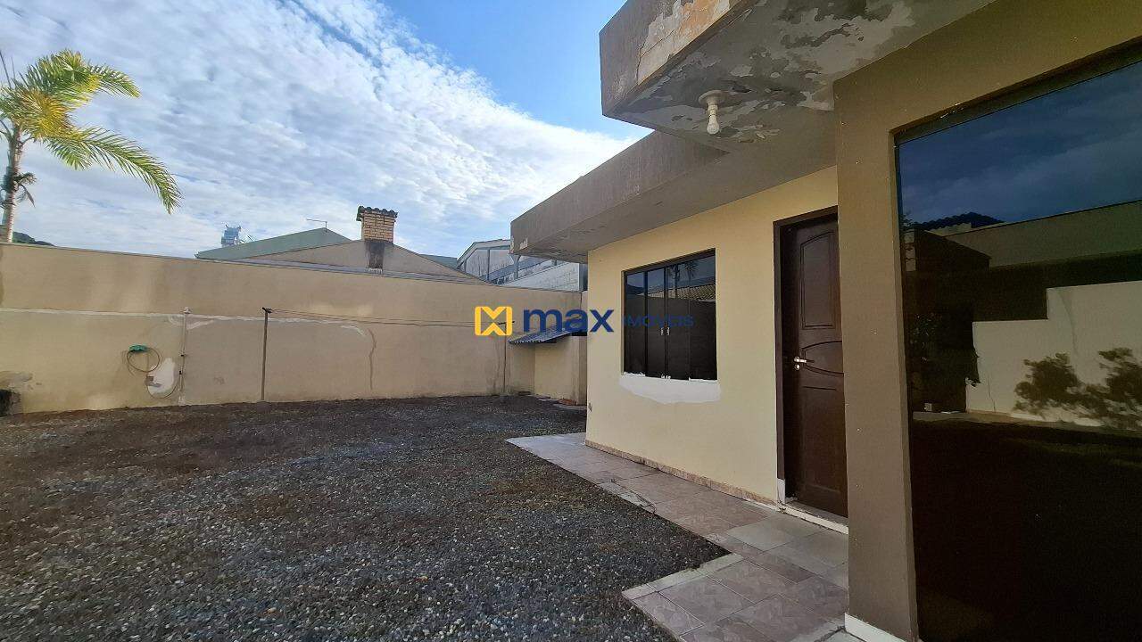 Casa à venda no Ressacada: Área externa