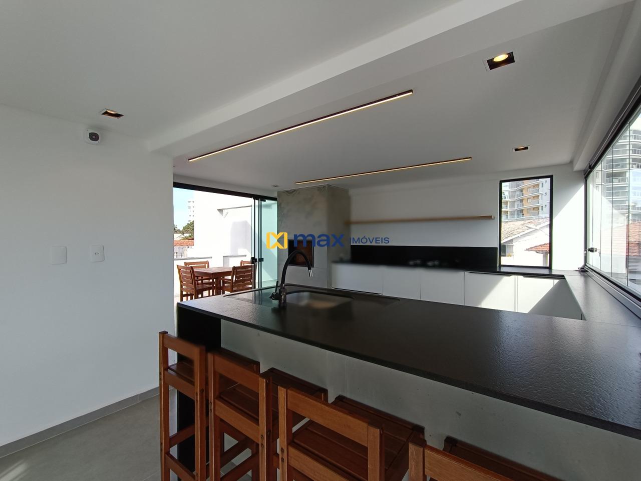 Casa à venda no Centro: