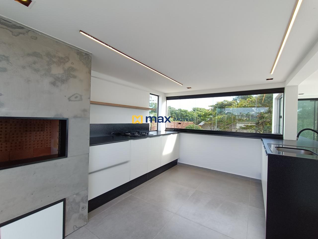 Casa à venda no Centro: