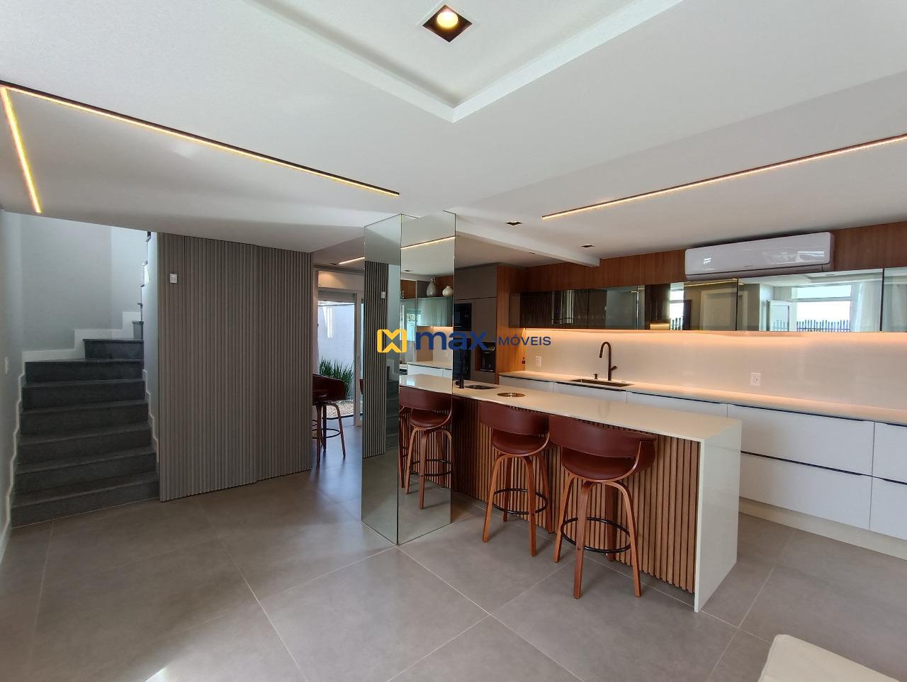 Casa à venda no Centro: