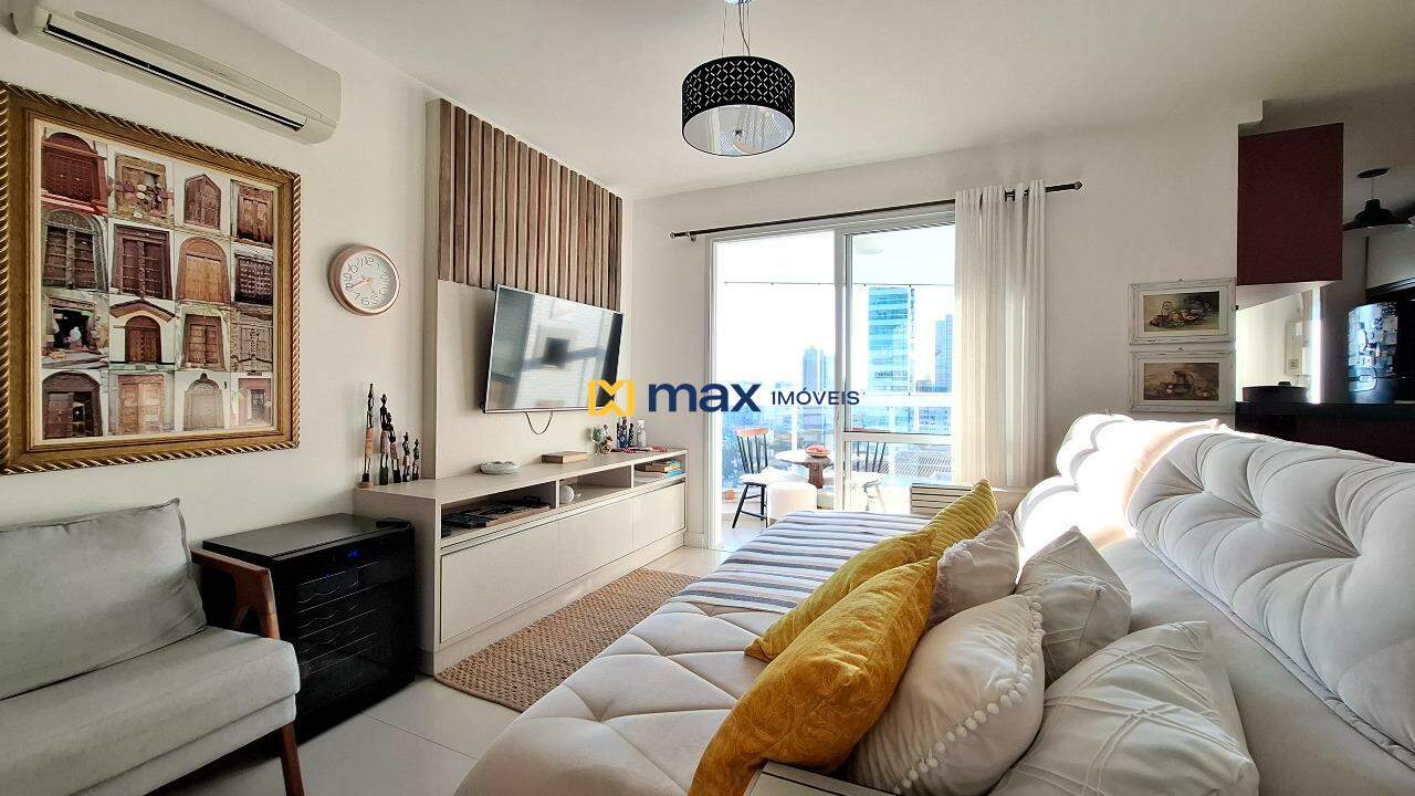Apartamento à venda no Centro: Living integrado