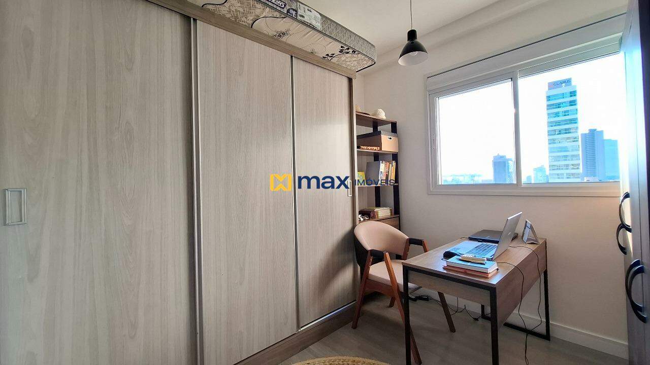 Apartamento à venda no Centro: Escritório