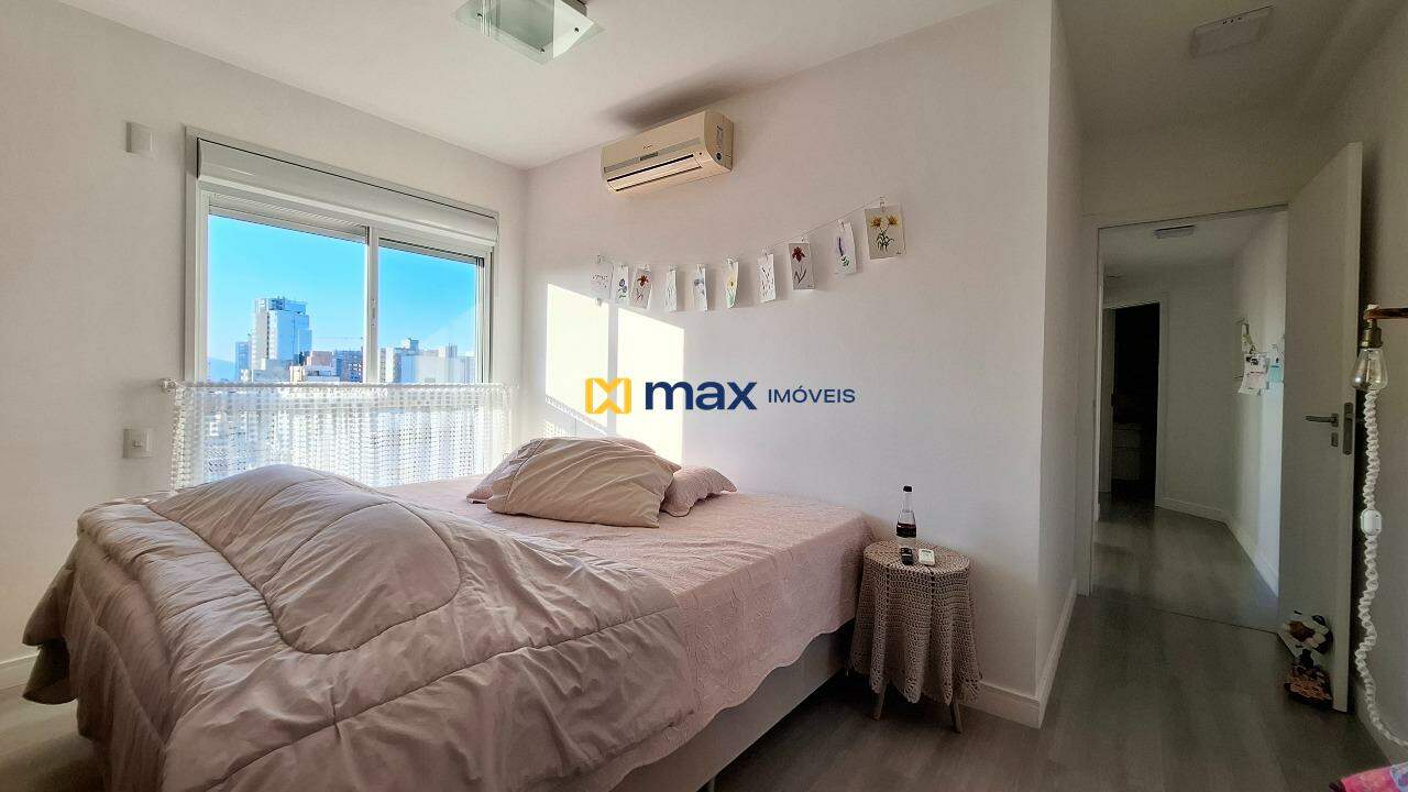 Apartamento à venda no Centro: Suíte