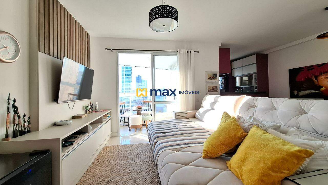 Apartamento à venda no Centro: Living integrado