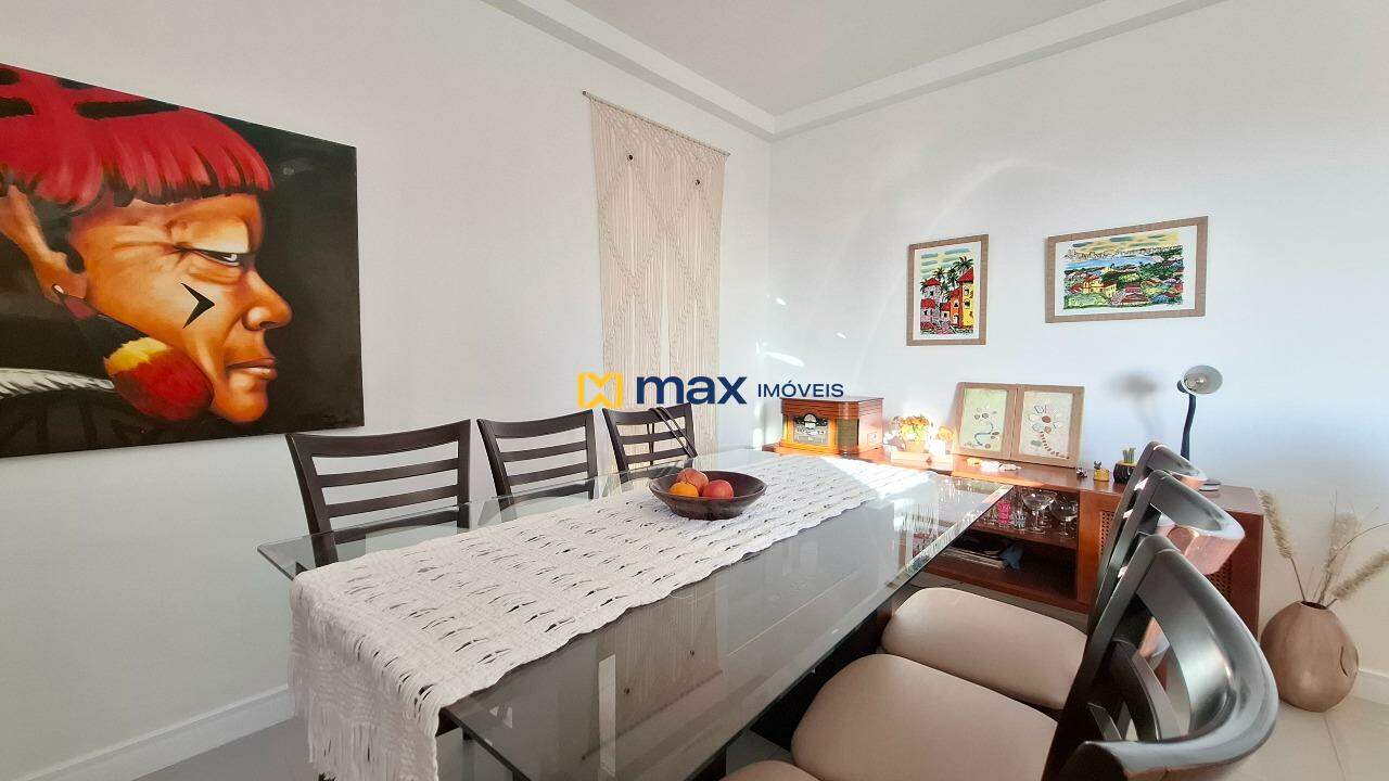 Apartamento à venda no Centro: Living integrado