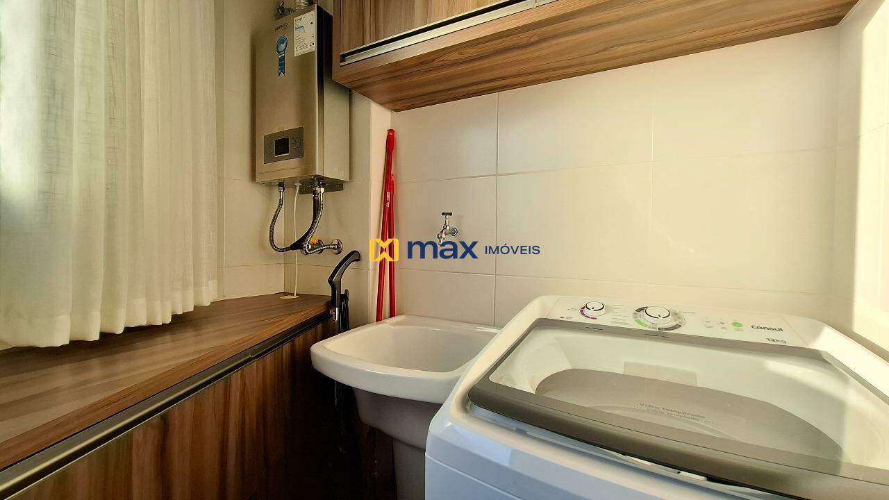 Apartamento à venda no Centro: Área de serviço