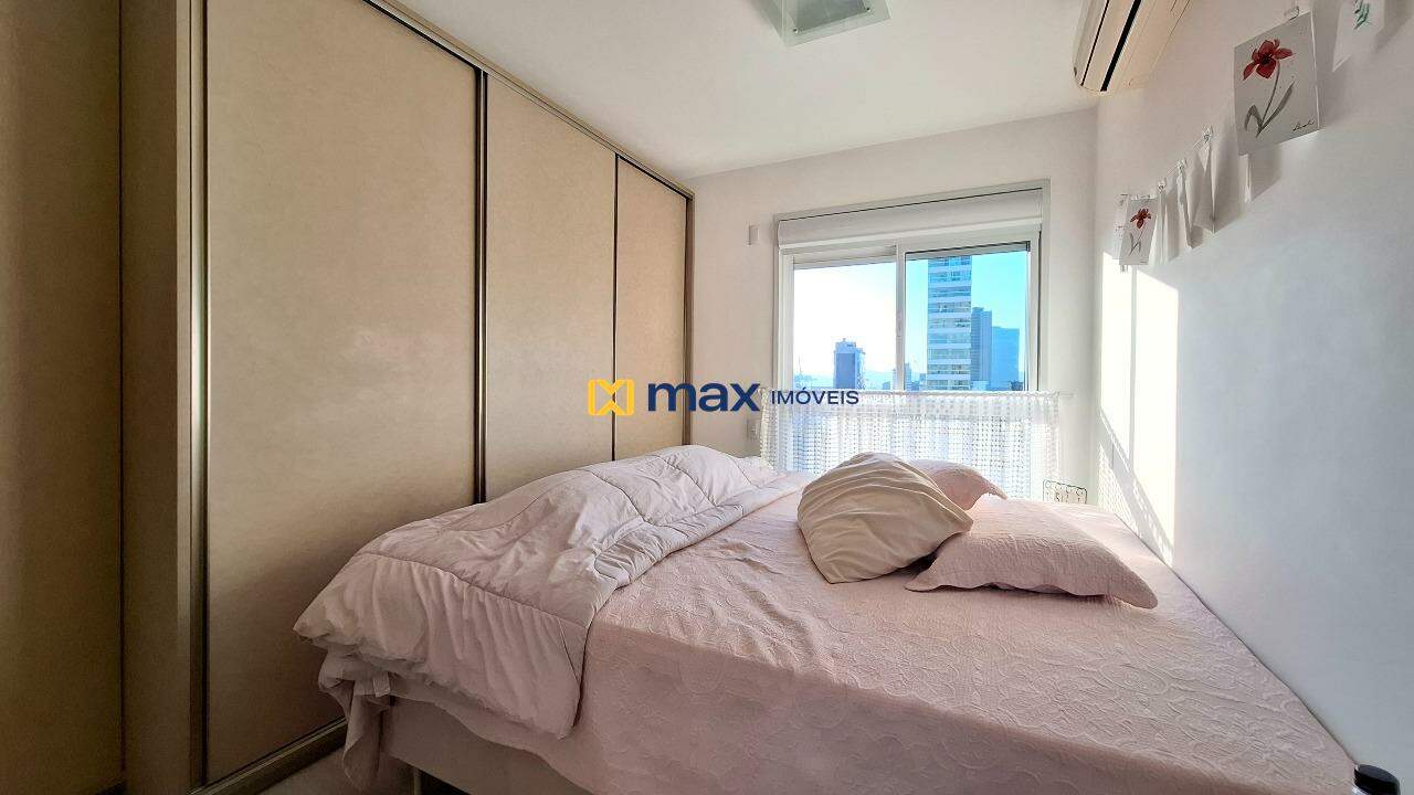 Apartamento à venda no Centro: Suíte